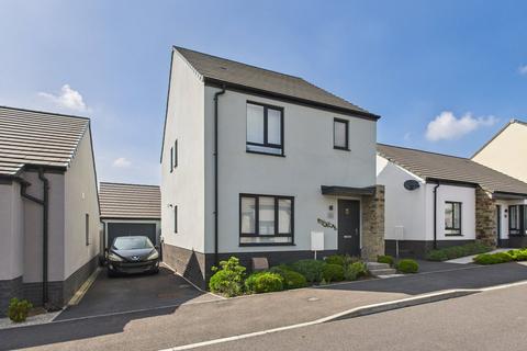 4 bedroom detached house for sale, Mowhay Gardens, Hatherleigh, Okehampton