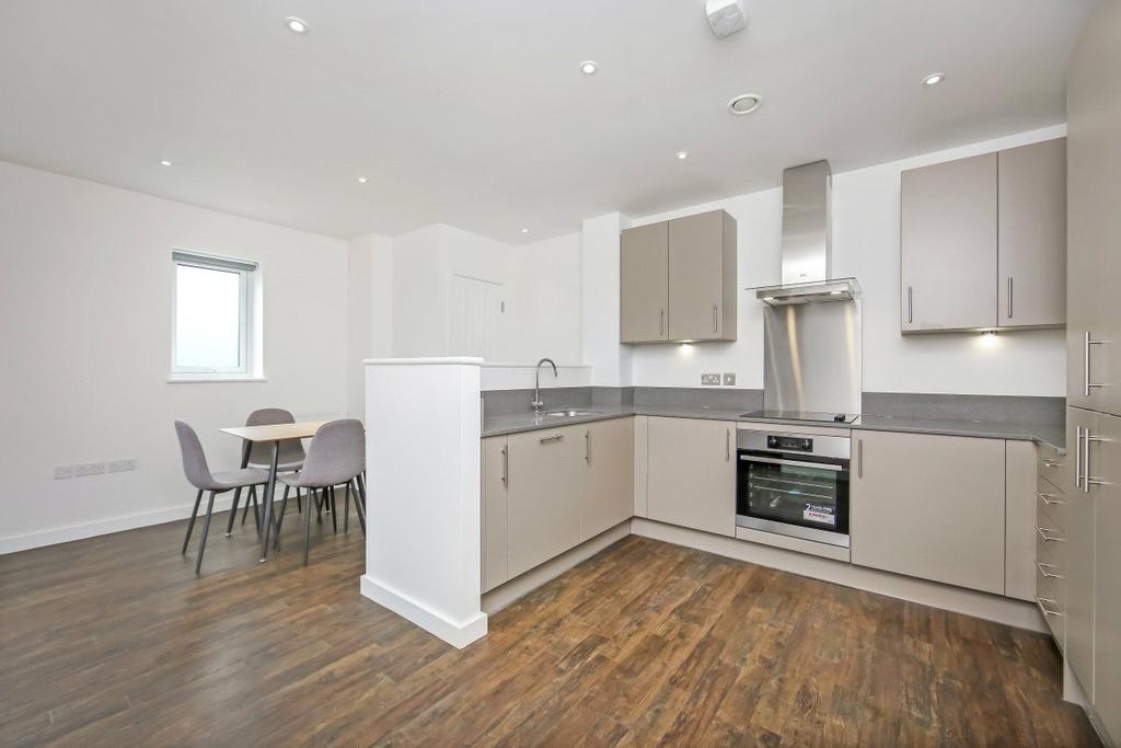 Apartment in London - View 3
