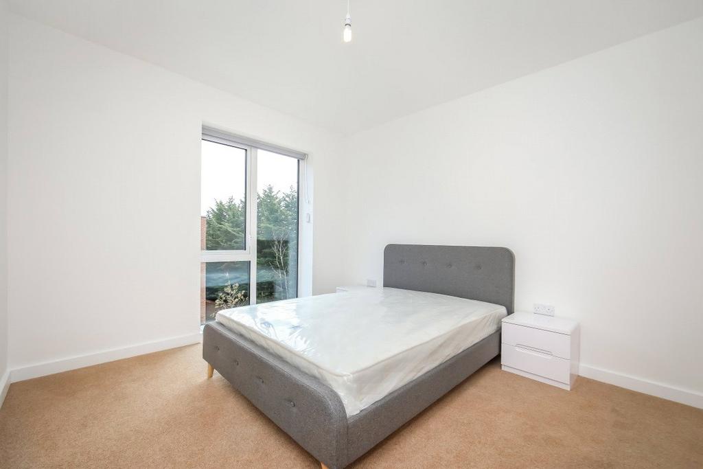 Apartment in London - View 5