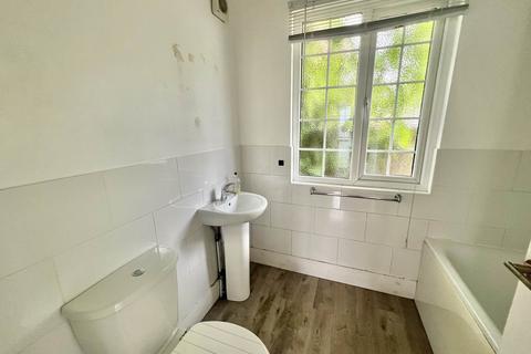 undefined, Weald Road, Brentwood CM14