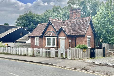 undefined, Weald Road, Brentwood CM14
