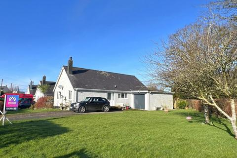 undefined, Bro Dawel, Rhosgoch, Anglesey, LL66