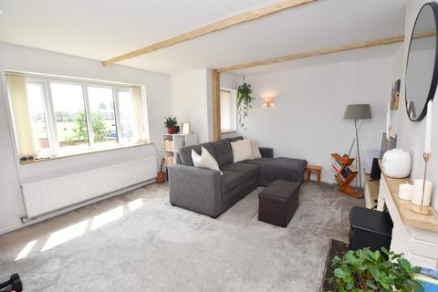 3 bedroom terraced house for sale, Valley Road South, Flixton, M41