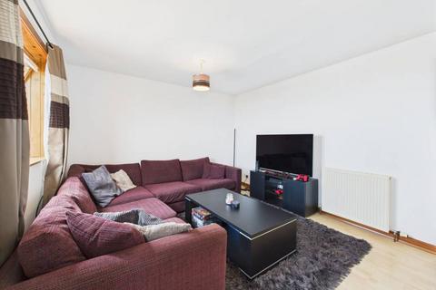 12 Shore Street, Macduff, AB44 1UB