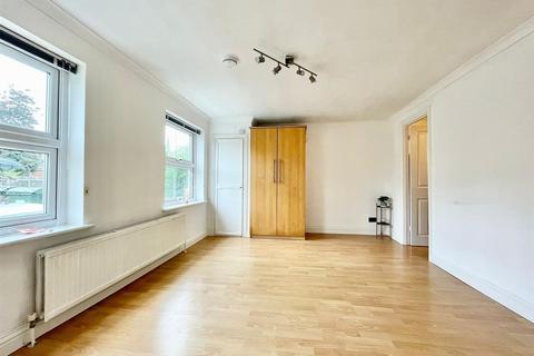 undefined, Priory Road, Tonbridge