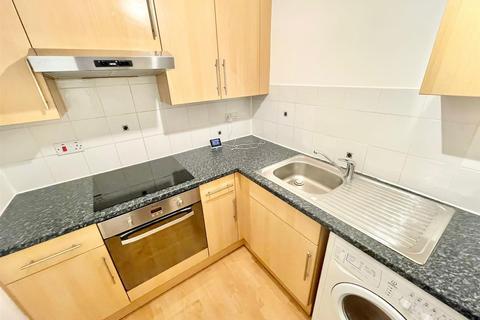 undefined, Priory Road, Tonbridge