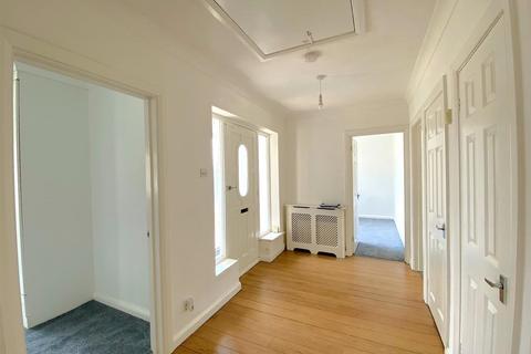 1 Saltdean Way, Bexhill-on-sea, TN39 3SS