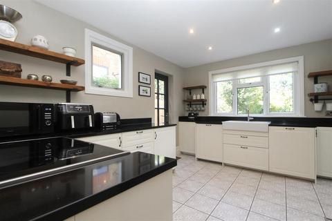 5 bedroom semi-detached house for sale, Onslow Gardens, Wallington SM6