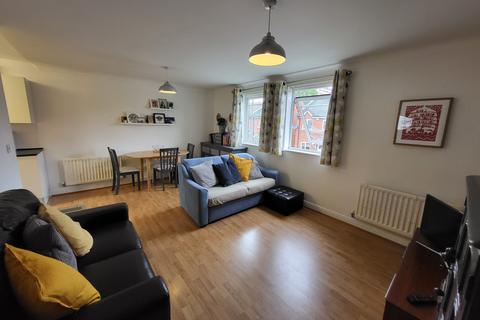 2 bedroom apartment for sale, Yew Street, Hulme, Manchester. M15 5YW