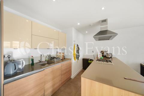 3 bedroom flat to rent, Chi Building, The Hawksmoor, 54 Crowder Street, Tower Hill, London, E1