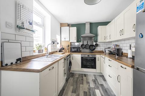 3 bedroom end of terrace house for sale, Halcyon Road, Newton Abbot, TQ12 2LY