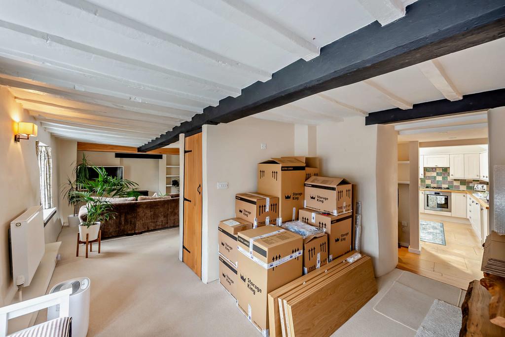 8649829-interior03-800