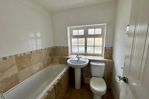 18 Harrier Way, Waltham Abbey, EN9 3JQ