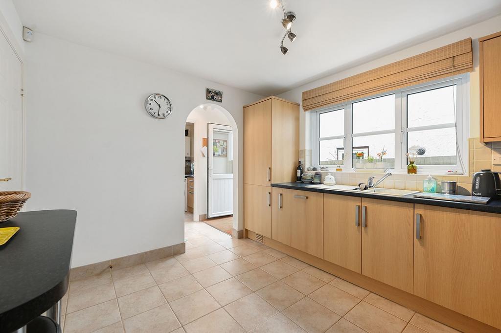 Kitchen/ Breakfast Room