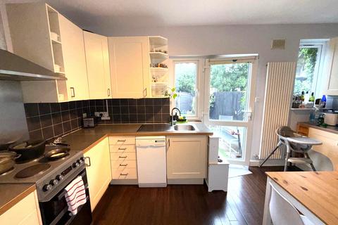 undefined, Pontefract Road, Bromley, BR1
