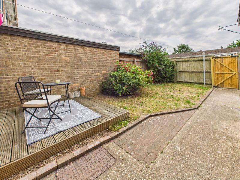 Enclose Rear Garden
