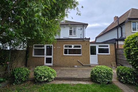 22 The Chase, Goffs Oak, Waltham Cross, EN7 5PB