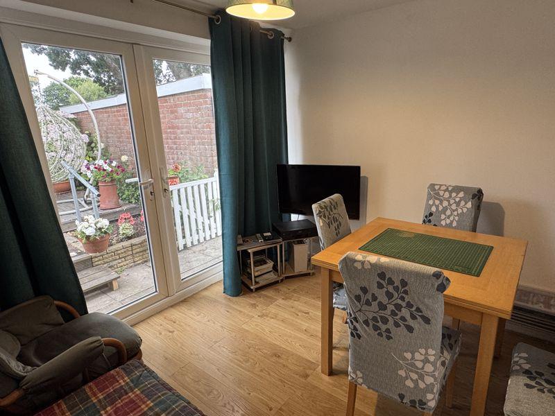 Bedroom 3/Dining...