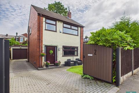 3 bedroom detached house for sale, Bickerstaffe Close, Oldham OL2