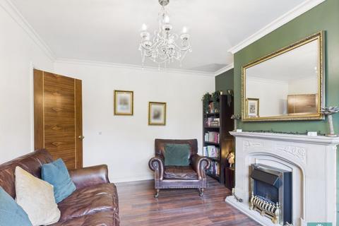 3 bedroom detached house for sale, Bickerstaffe Close, Oldham OL2