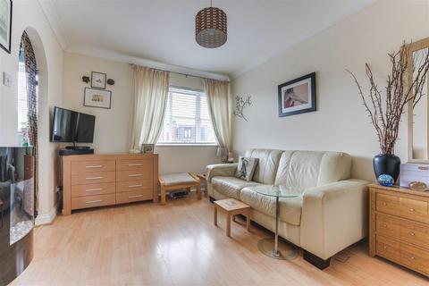 1 bedroom apartment for sale, Hickory Close, Edmonton