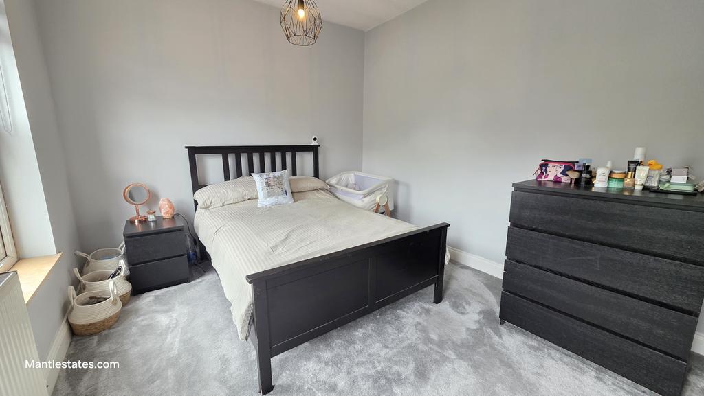Front bedroom