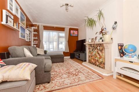 4 bedroom semi-detached house for sale, Hawthorne Close, River, Dover, Kent