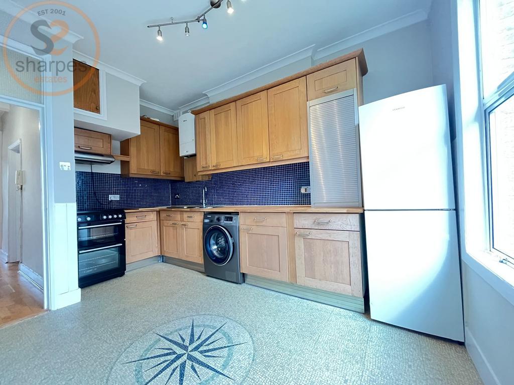 Kitchen1.jpeg