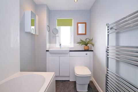 22 Heathryfold Circle, Aberdeen, AB16 7DP
