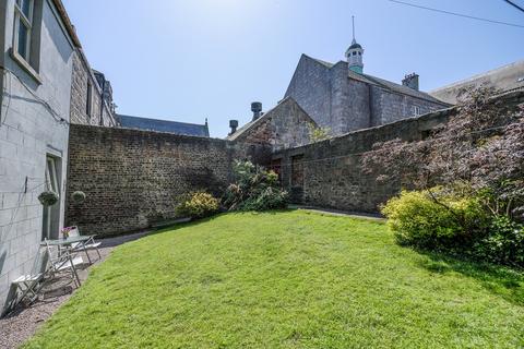 13 Crown Terrace, Aberdeen, AB11 6HE