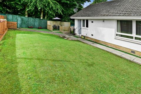 15 Burnside, Dechmont, Broxburn, EH52 6LQ