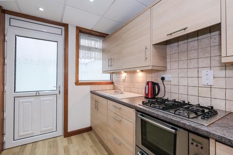 27 Auchlea Road, Aberdeen, AB16 6PB
