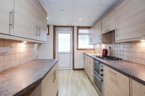 27 Auchlea Road, Aberdeen, AB16 6PB