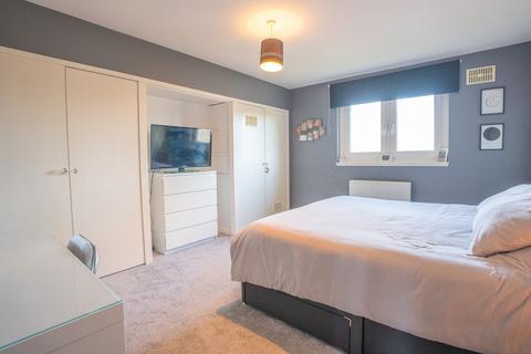 71 Brierfield Terrace, Aberdeen, AB16 5XT