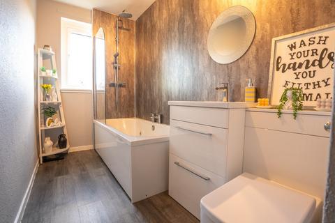 71 Brierfield Terrace, Aberdeen, AB16 5XT