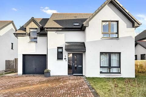 10 Braemar Close, Elgin, IV30 8BB