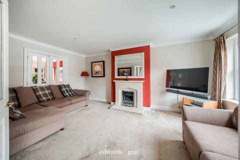 5 Ward Close, Fradley, Lichfield, WS13 8TS