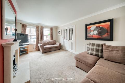 5 Ward Close, Fradley, Lichfield, WS13 8TS