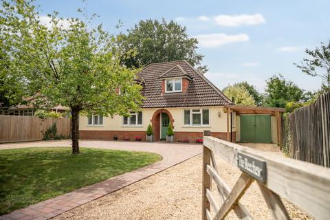 5 bedroom detached house for sale, Talbot Road, Aylesbury HP22
