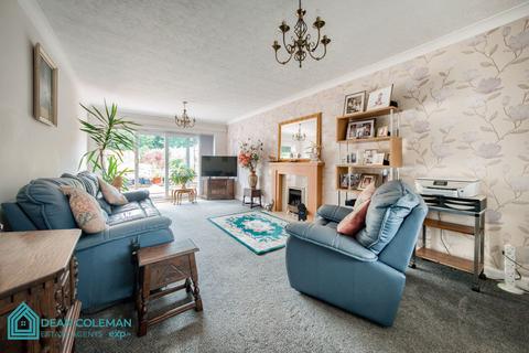 2 bedroom detached bungalow for sale, Pineapple Road, Birmingham B30
