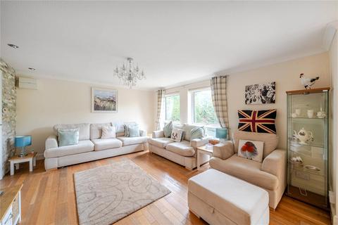 3 Eagles Drive, Tatsfield, Westerham, TN16 2PB