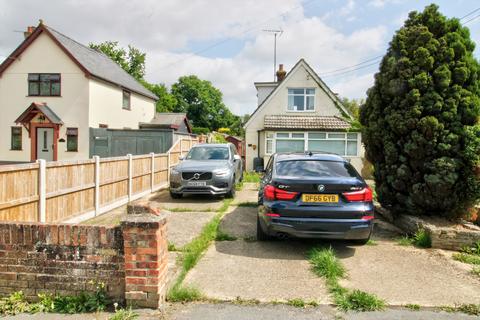3 bedroom bungalow for sale, Weeley Road, Little Clacton, Clacton-on-Sea