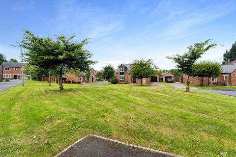 38 Brook Meadow Close, Astley, Manchester, M29 7JD