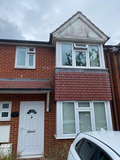 4 bedroom terraced house to rent, Gaytor Terrace, London