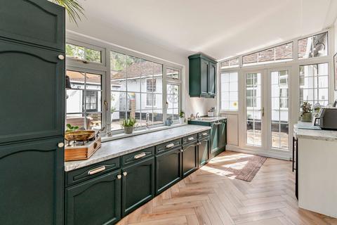 5 bedroom detached house for sale, Hollybush Hill, Buckinghamshire, SL2