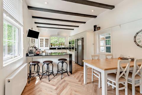 5 bedroom detached house for sale, Hollybush Hill, Buckinghamshire, SL2