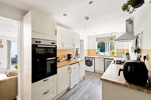 80 Weymouth Road, Folkestone, CT19 4LS