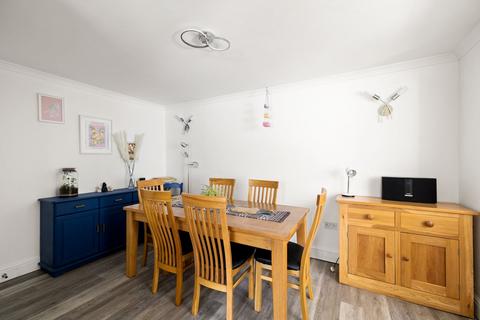 80 Weymouth Road, Folkestone, CT19 4LS