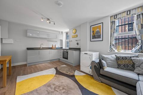 1 bedroom apartment for sale, Station Road, Kettering, NN15