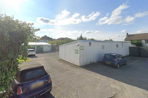 Garage to rent, Lodge Causeway, Bristol BS16